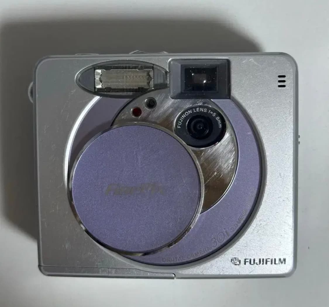 Fujifilm finepix30i 파인픽스 블루  (뒷장 실사) 상품이미지4