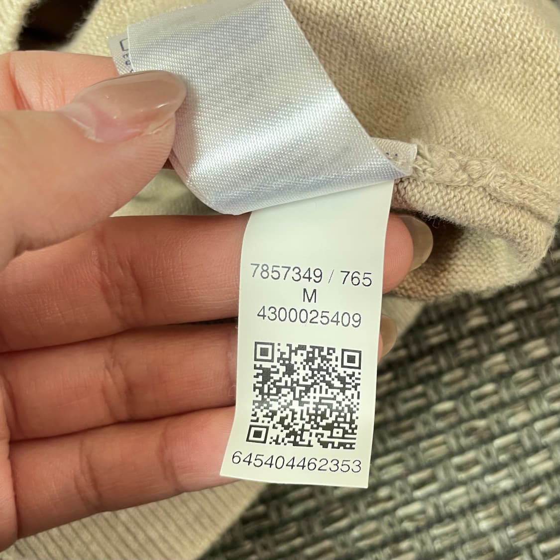 타미힐피거 연베이지 브이넥 긴팔 니트 M 상품이미지8