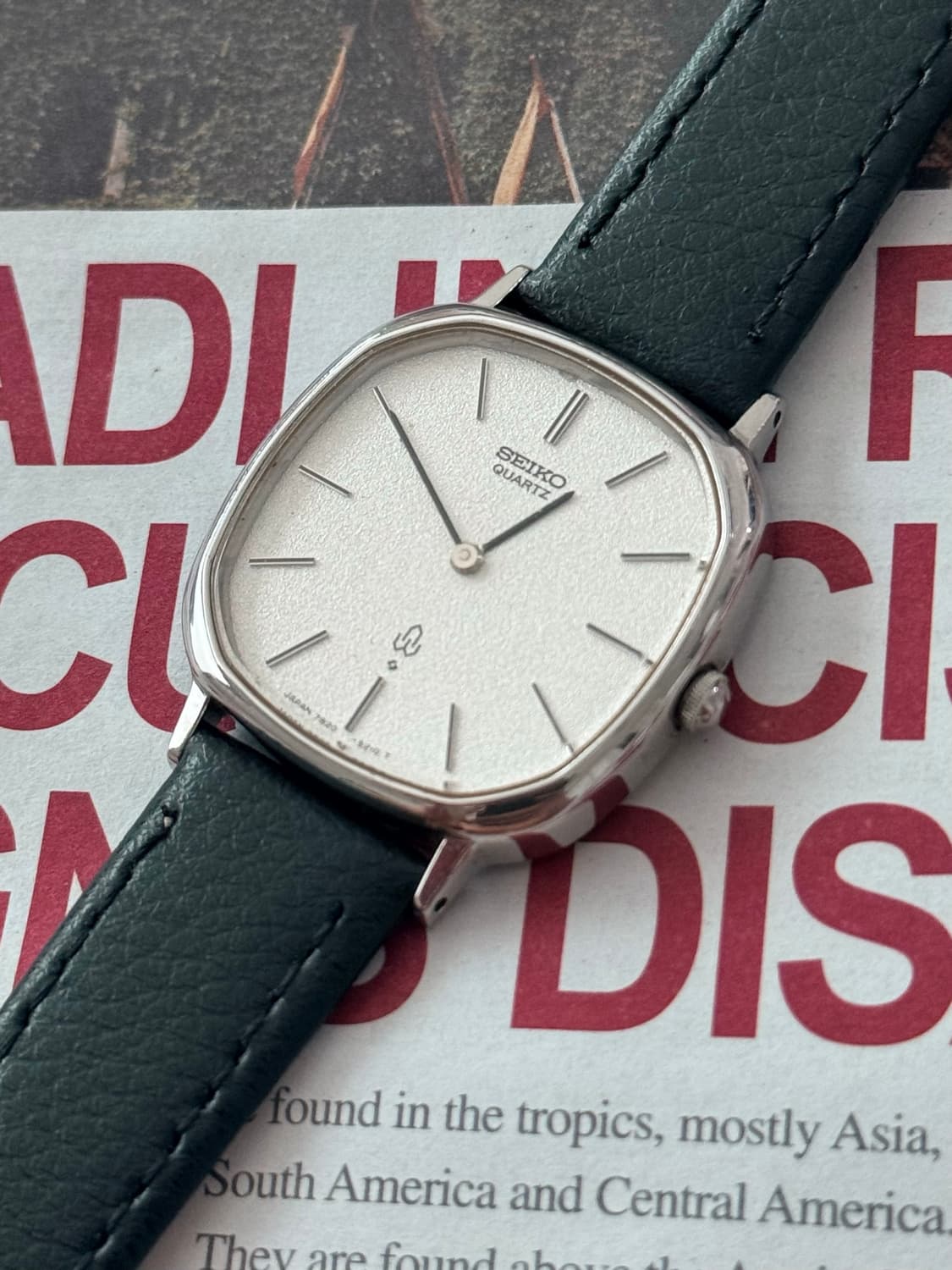 Seiko 세이코 쿼츠 쿠션 스퀘어 샌드 블래스트 1977 상품이미지5