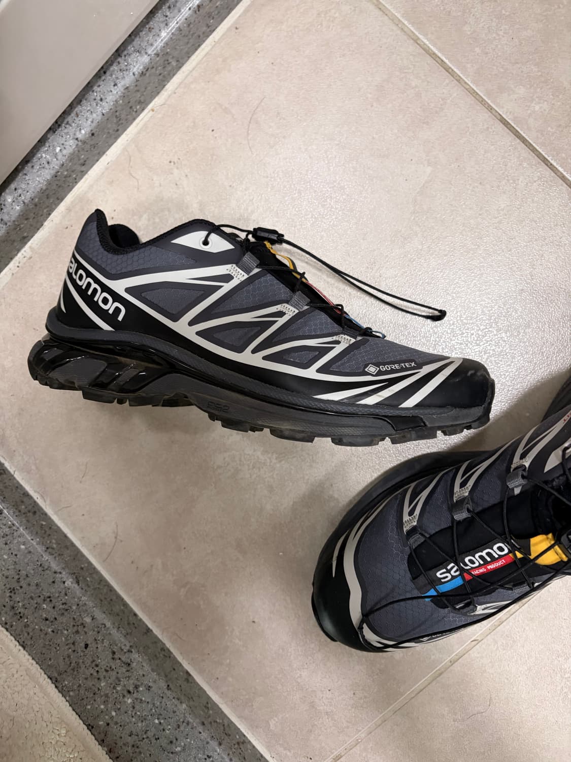 살로몬 XT-6 고어텍스 블랙 에보니 상품이미지1