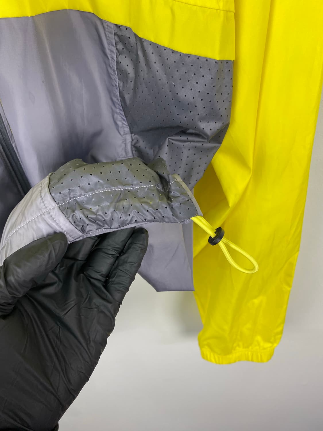 언더아머 형광 러닝 바람막이 L 상품이미지4