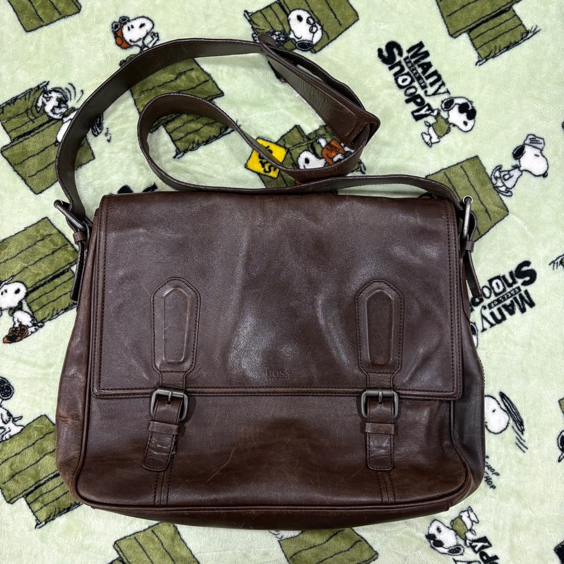 휴고보스 가죽 크로스백 상품이미지1