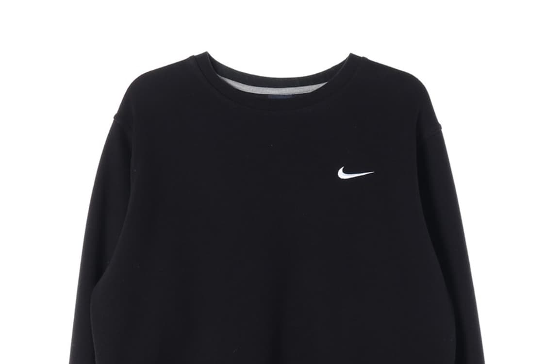 나이키 화이트 자수 스우시 기모 맨투맨 XL 상품이미지3