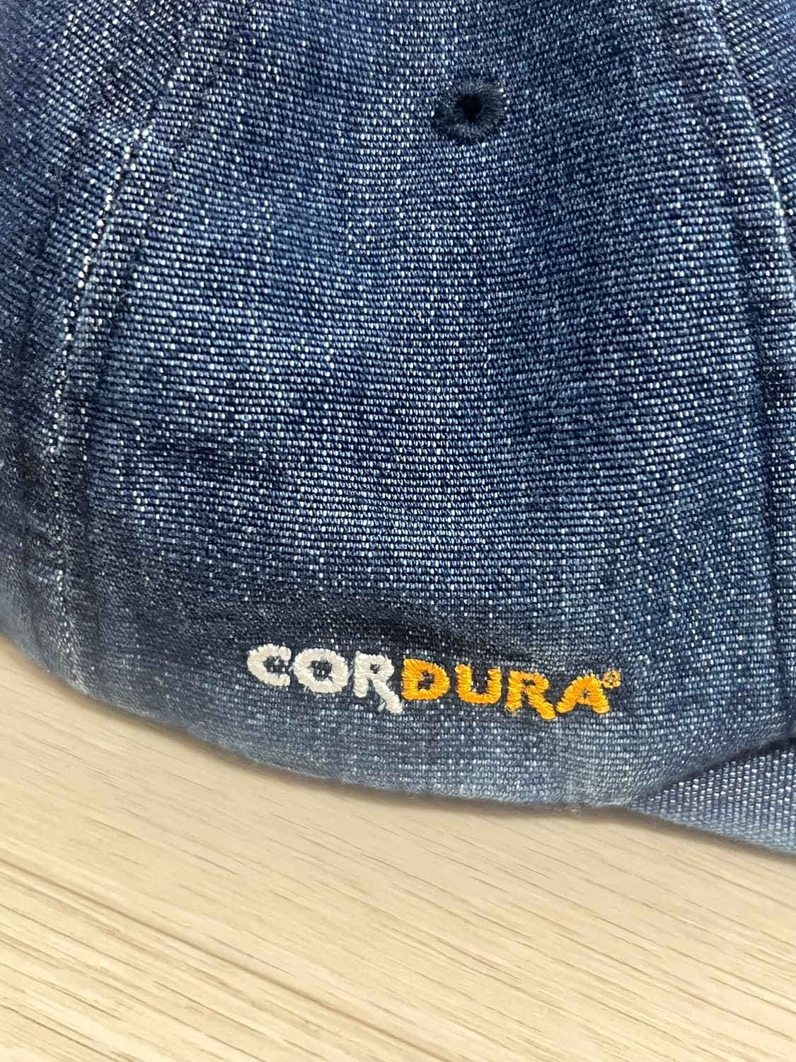 슈프림 코듀라 데님 스몰박스 24SS 볼캡 판매합니다! 상품이미지5