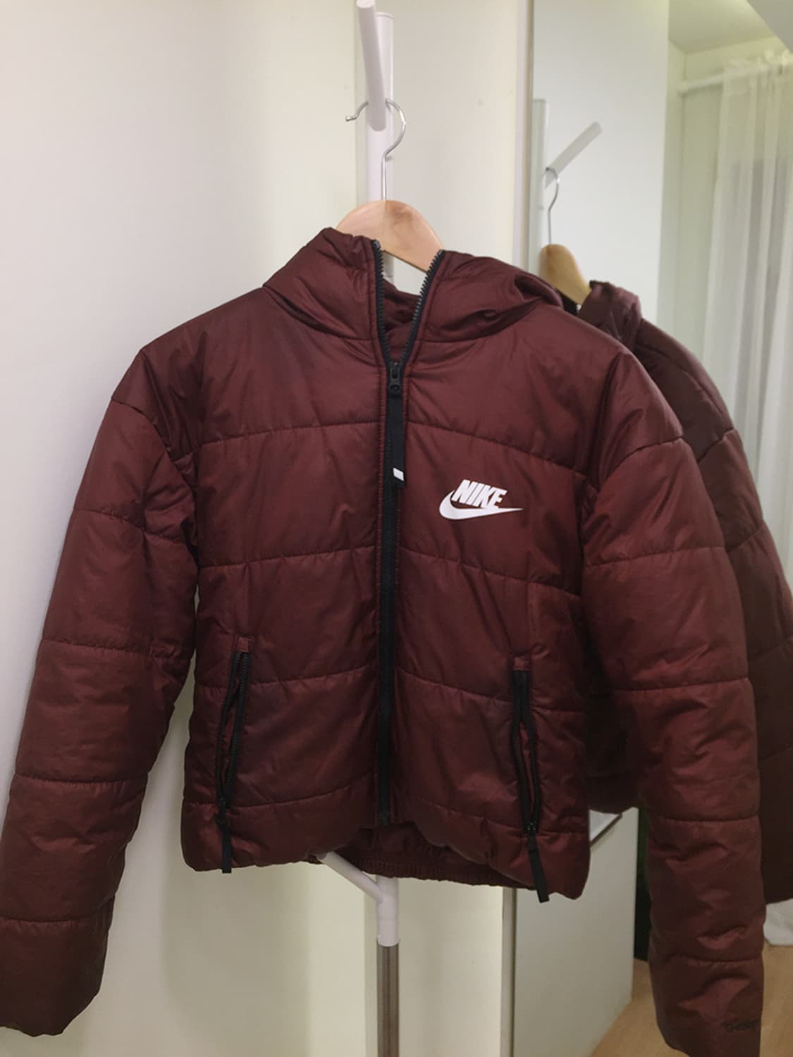 여성 나이키 후드 패딩점퍼 95~100 상품이미지4