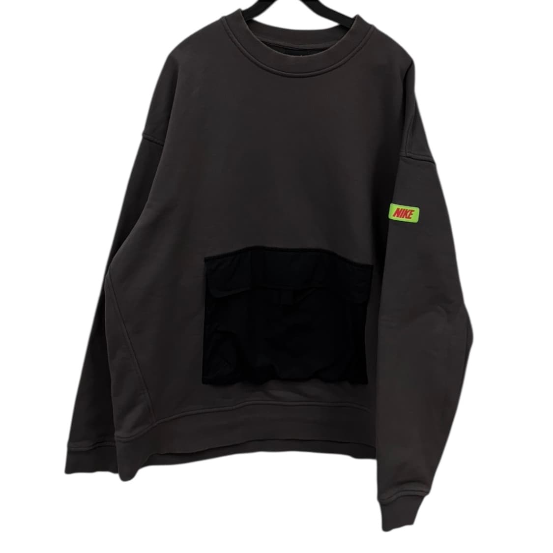 나이키 포켓 맨투맨 상품이미지1