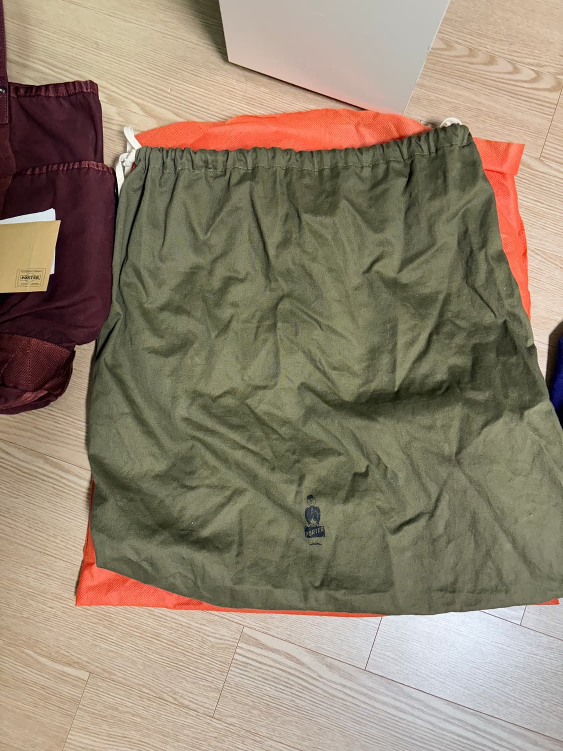 포터 크랙 토트백 와인 상품이미지3