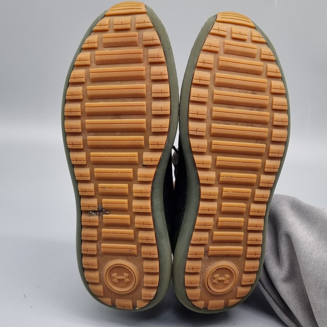 언더아머 모다런 남성런닝화260 상품이미지3