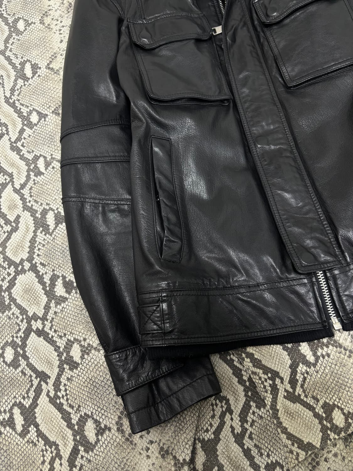 [Codes Combine]GOAT Skin Multi Pocket Le 상품이미지7