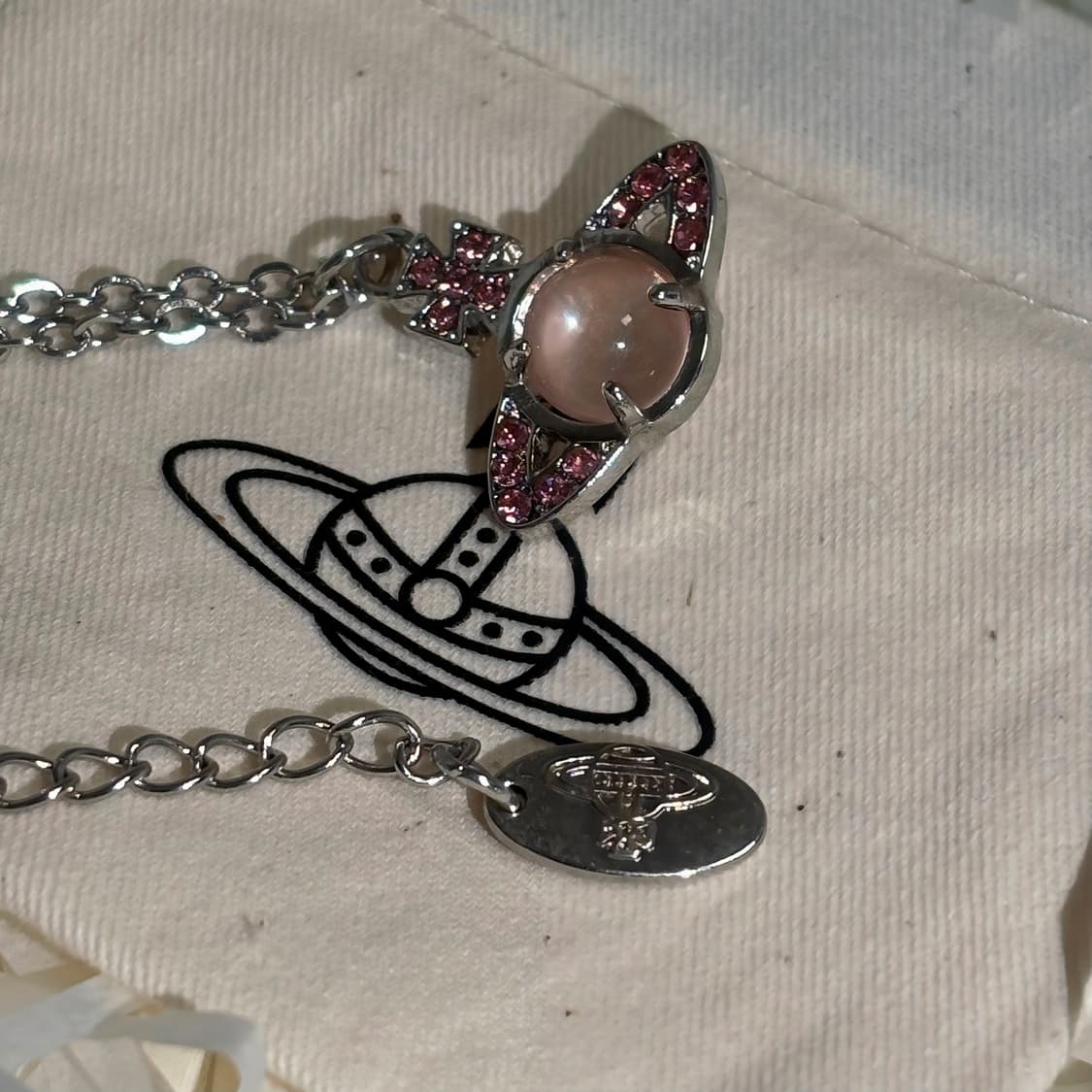 풀박스) 비비안웨스트우드 핑크 라인스톤 펜던트 목걸이 상품이미지3