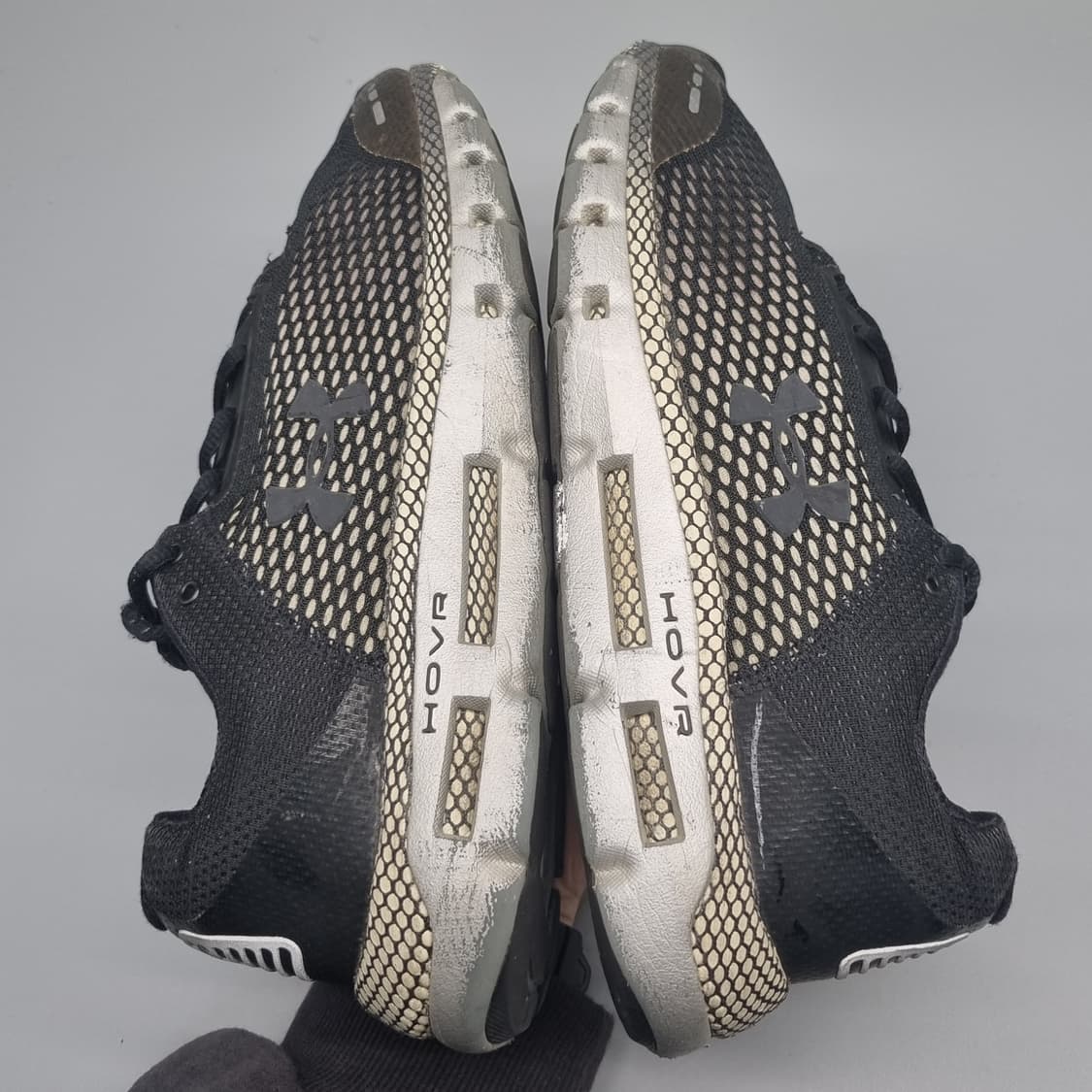 언더아머 hovr 인피니티 남성운동화265  상품이미지5