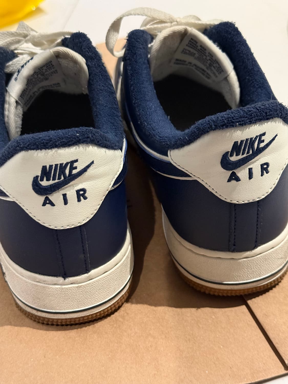 나이키 에어포스1 미드나잇 네이비 290 상품이미지3