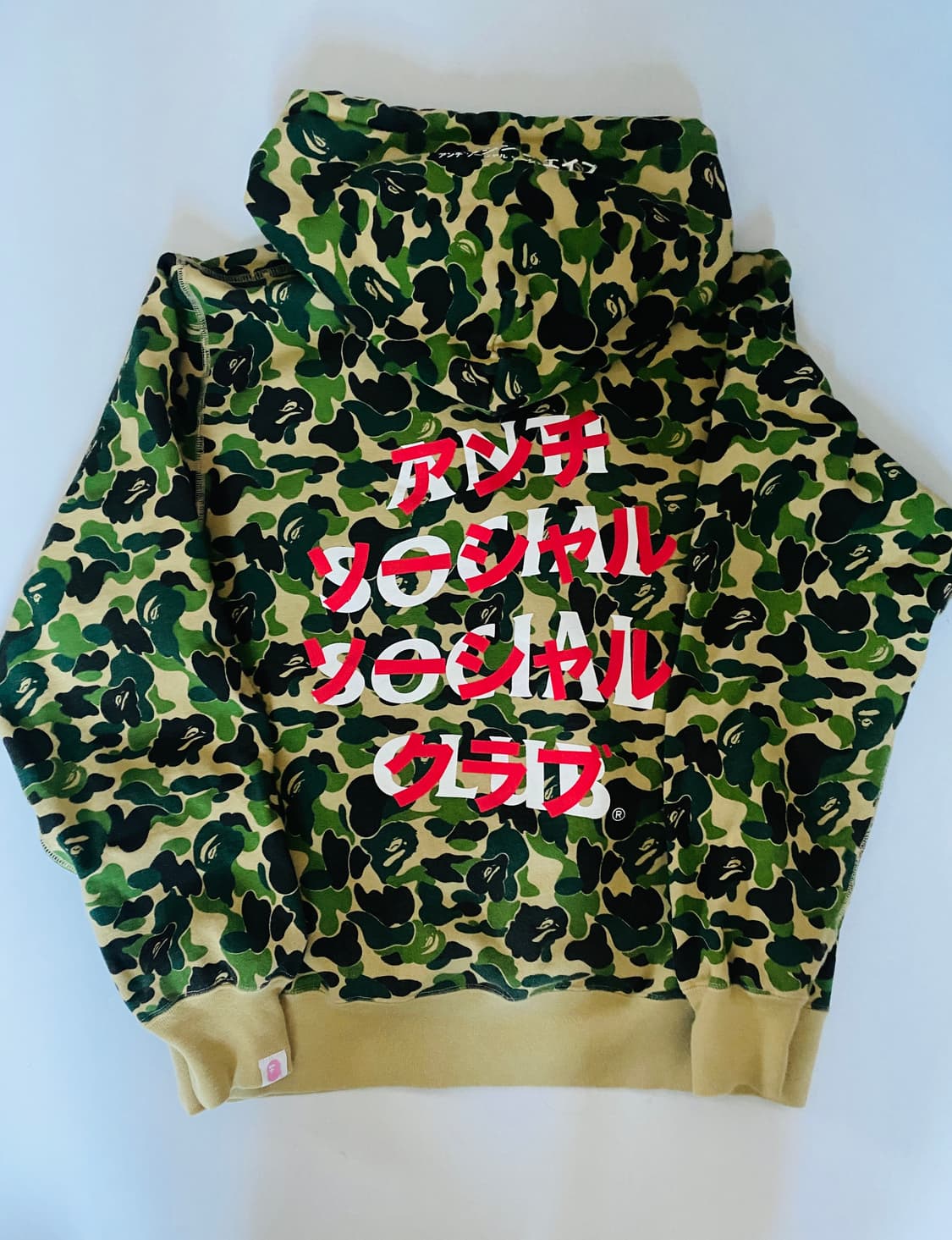 베이프 x 안티소셜소셜클럽 후드티 상품이미지1