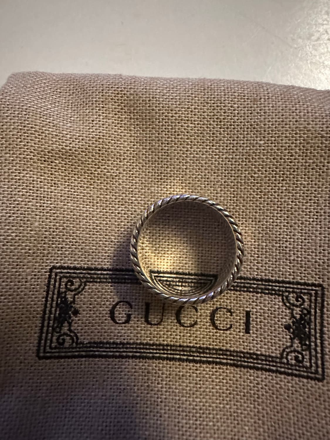 구찌 더블G 에이지드 피니쉬 링 11호 상품이미지7