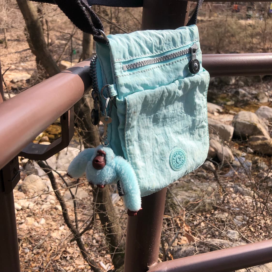 키플링 민트 크로스백 🔎  상품이미지3