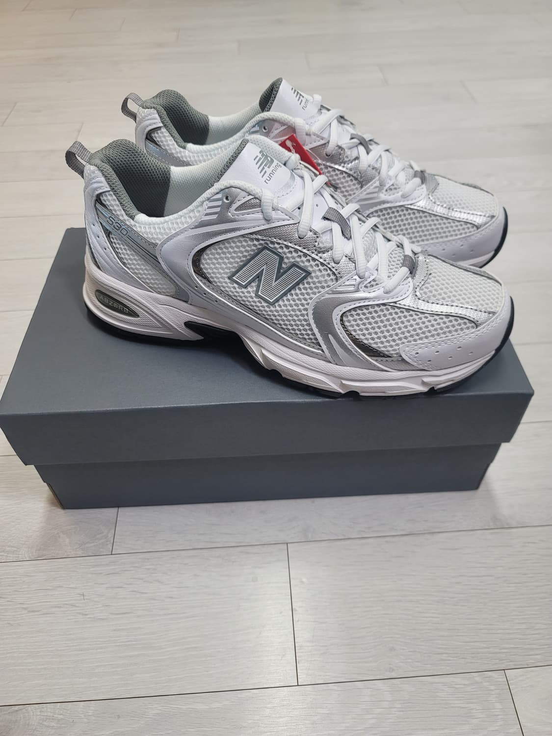 (265)뉴발란스 530 화이트 실버[대전 직거래도 가능] 상품이미지6