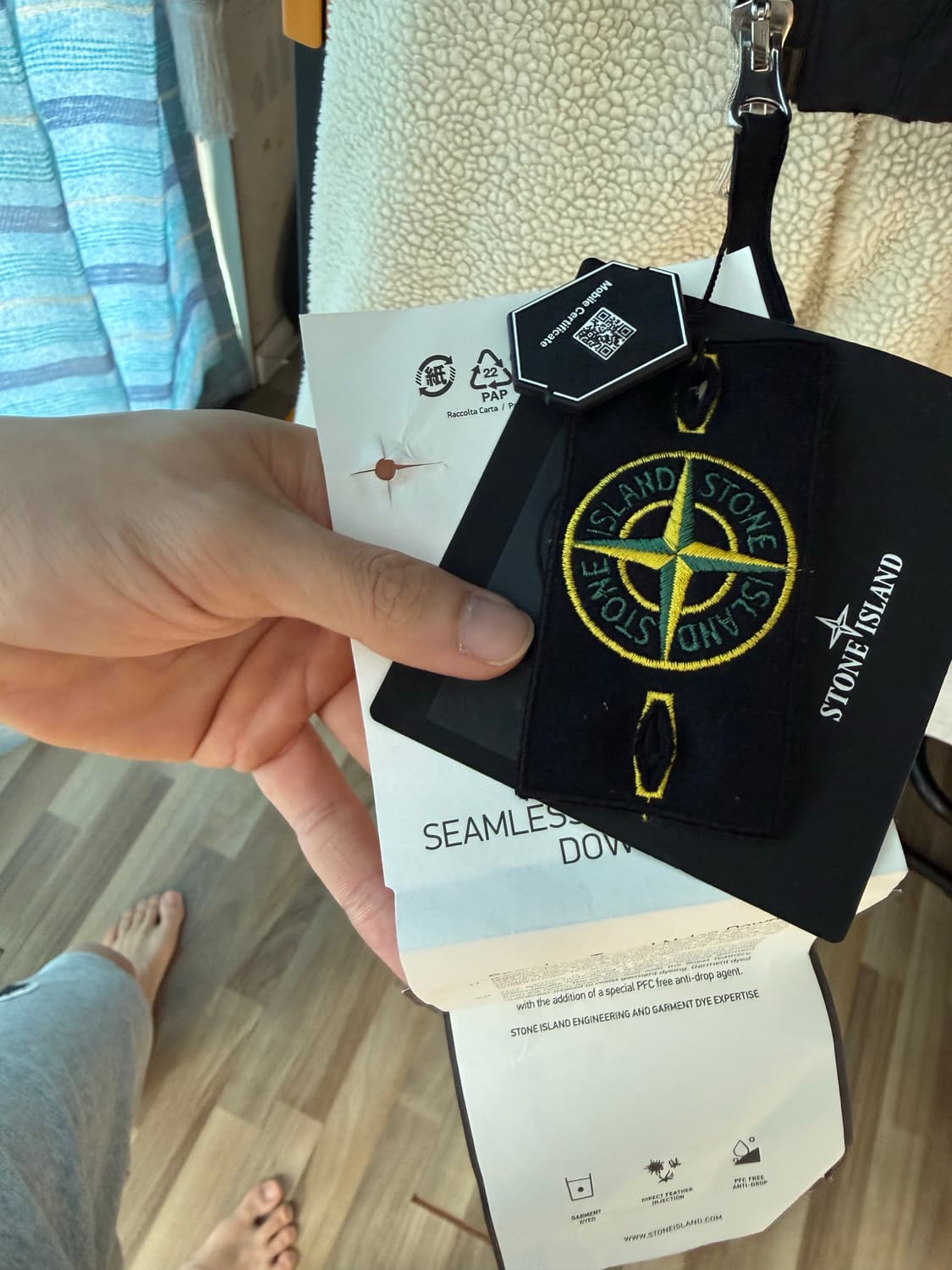 (새상품) 25fw 스톤아일랜드 심리스 패딩 상품이미지3