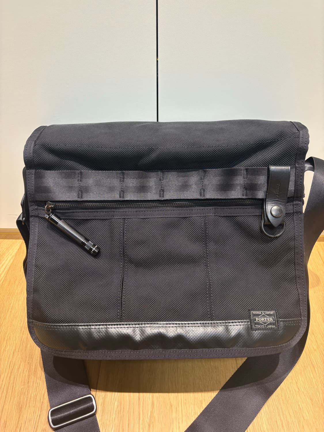 요시다 포터 히트 숄더백 상품이미지1