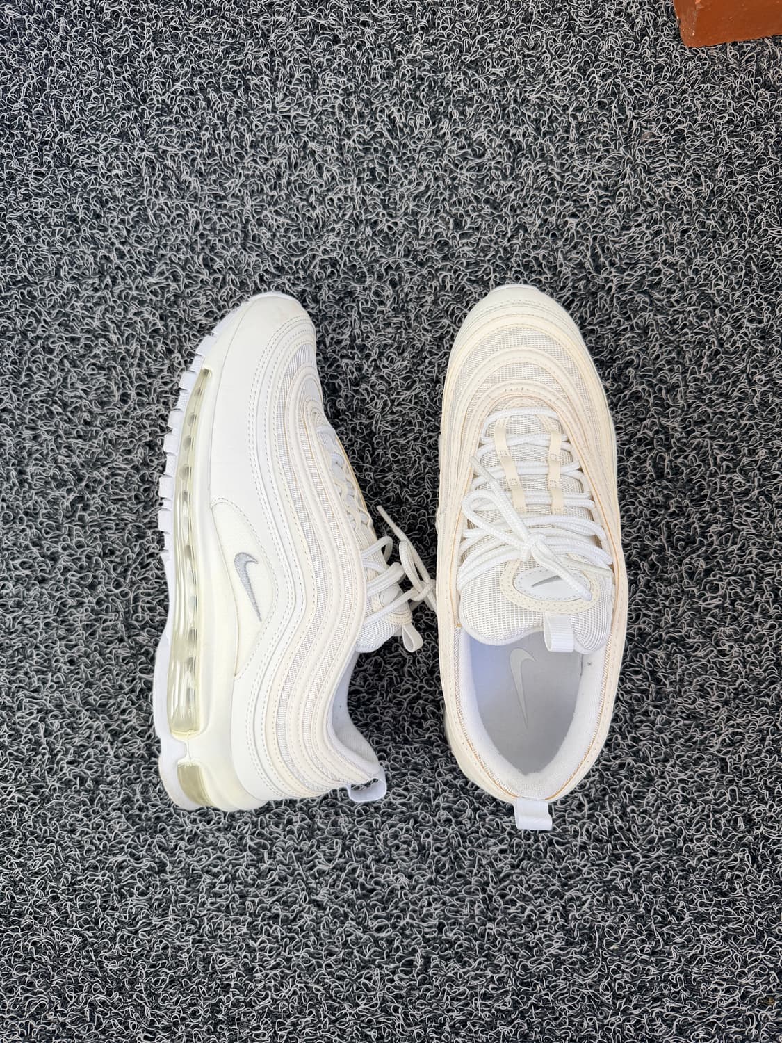 나이키 에어맥스 97 화이트 265mm 상품이미지4