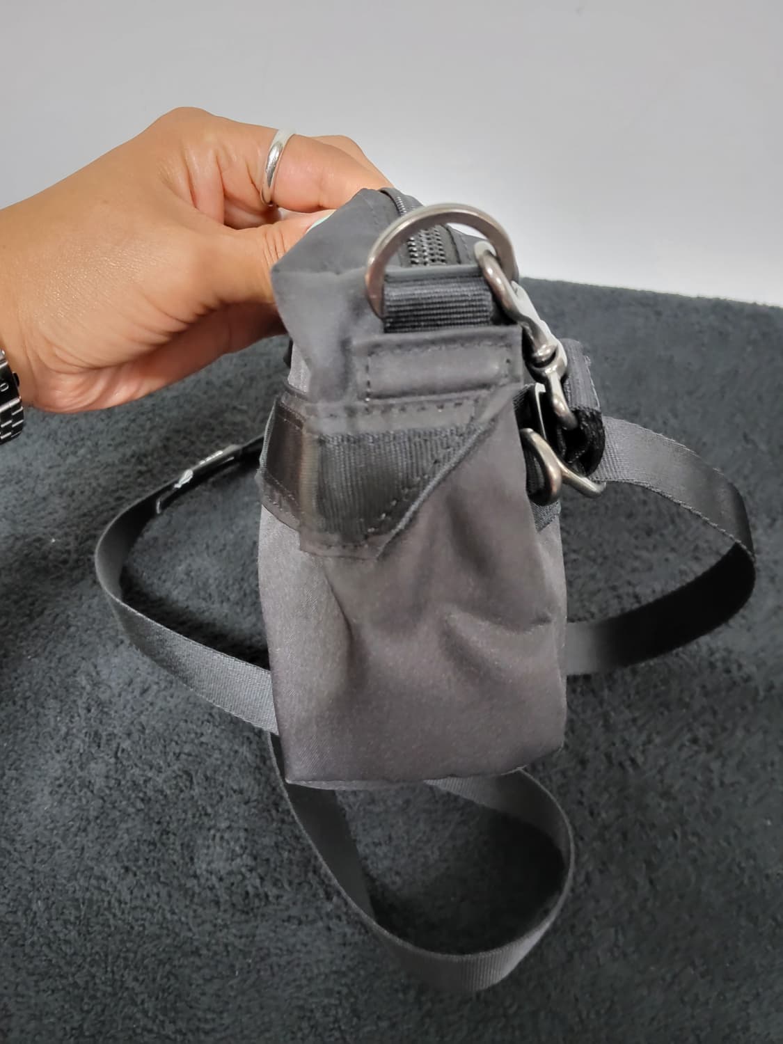 나이키 W 스포츠웨어 퓨추라 럭스 크로스바디백 상품이미지4