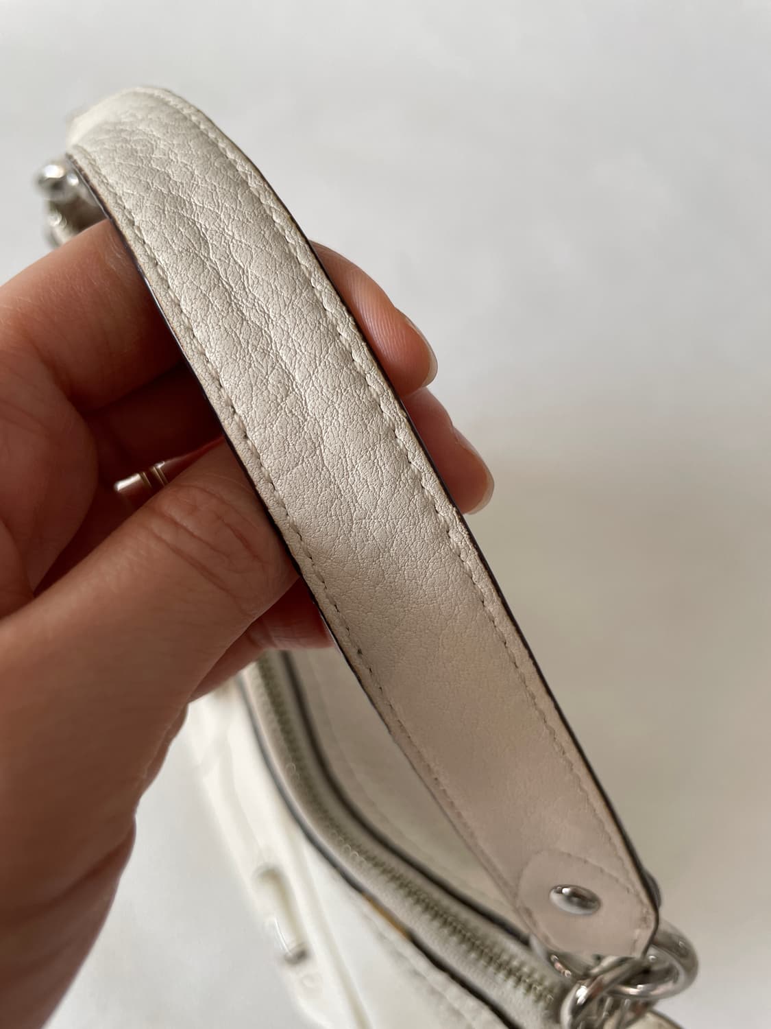 코치(COACH) 레더 숄더백 상품이미지8