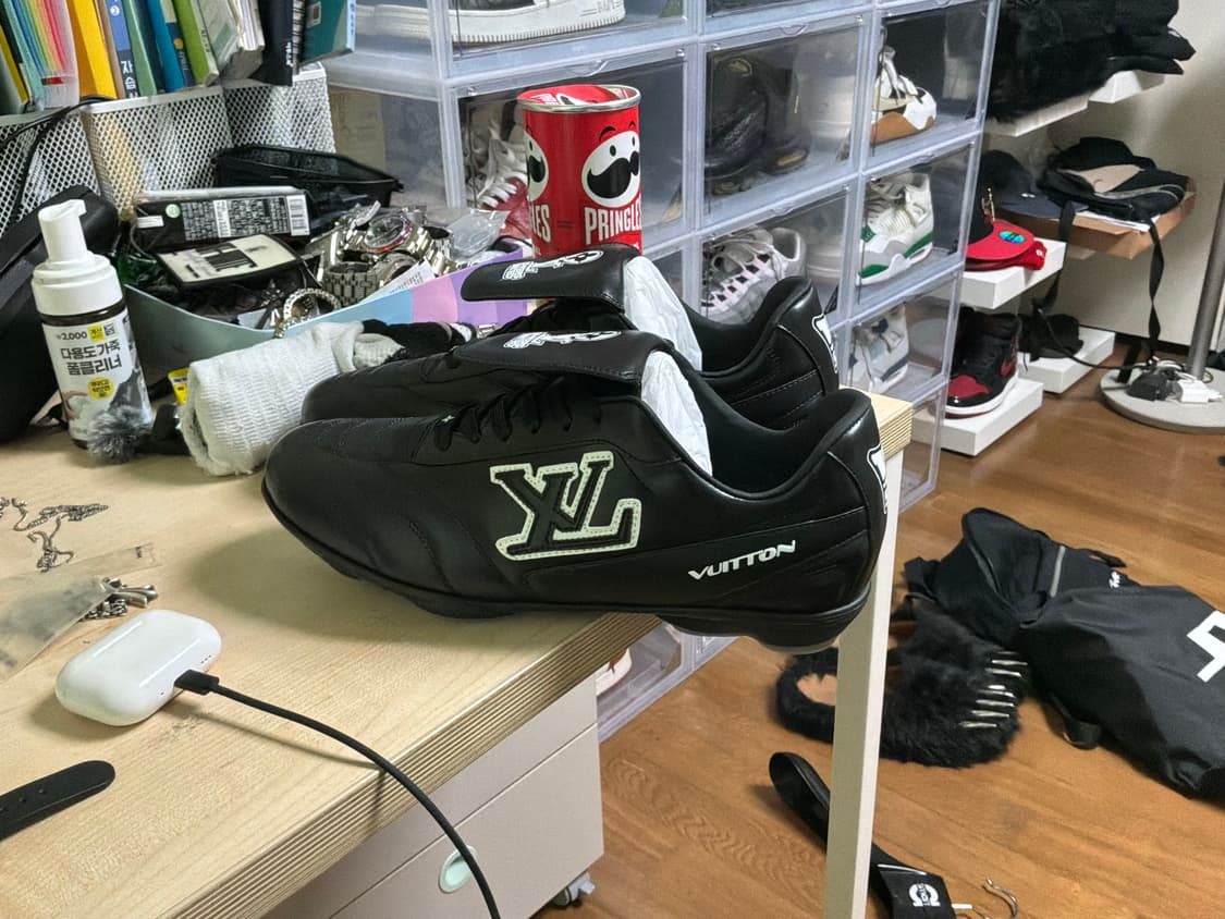 루이비통 싸커슈즈 상품이미지1