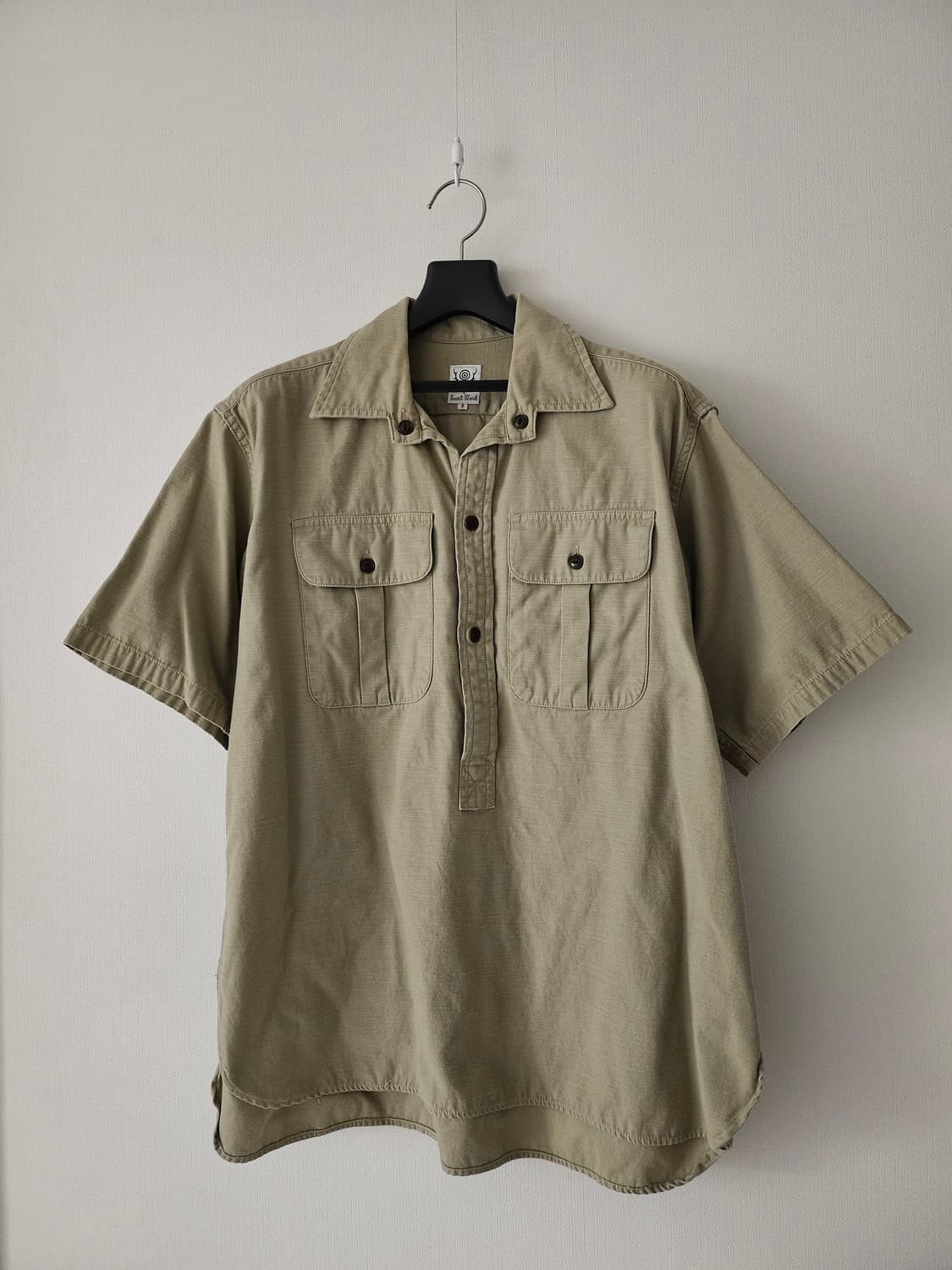 남이서팔 south2 west8 하프셔츠 상품이미지1