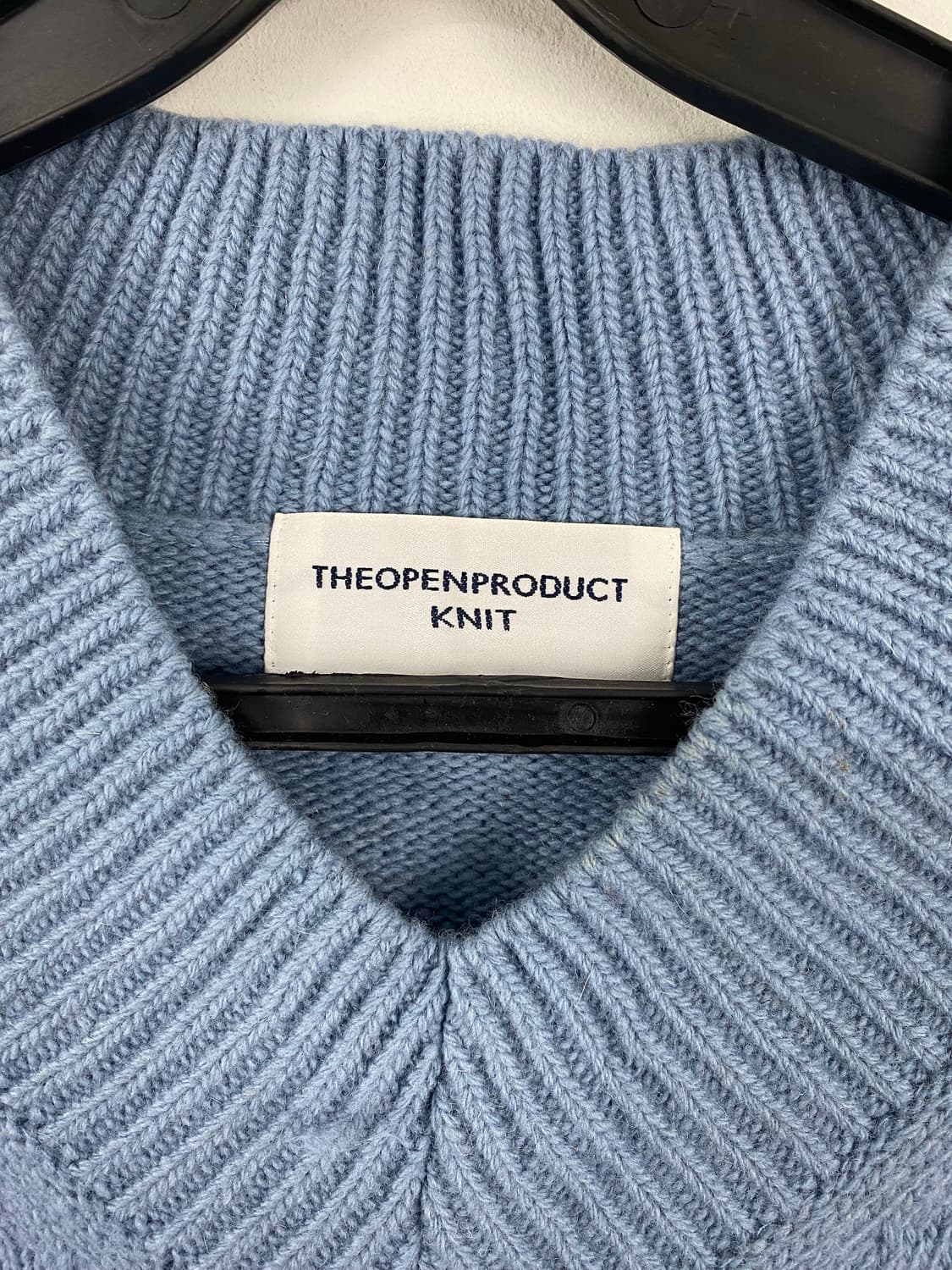 더오픈프로덕트 크롭 브이넥 울 니트 <613> 상품이미지3