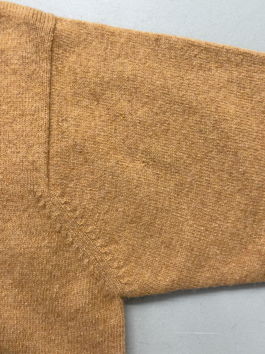 칼 헬무트 니트 상품이미지5