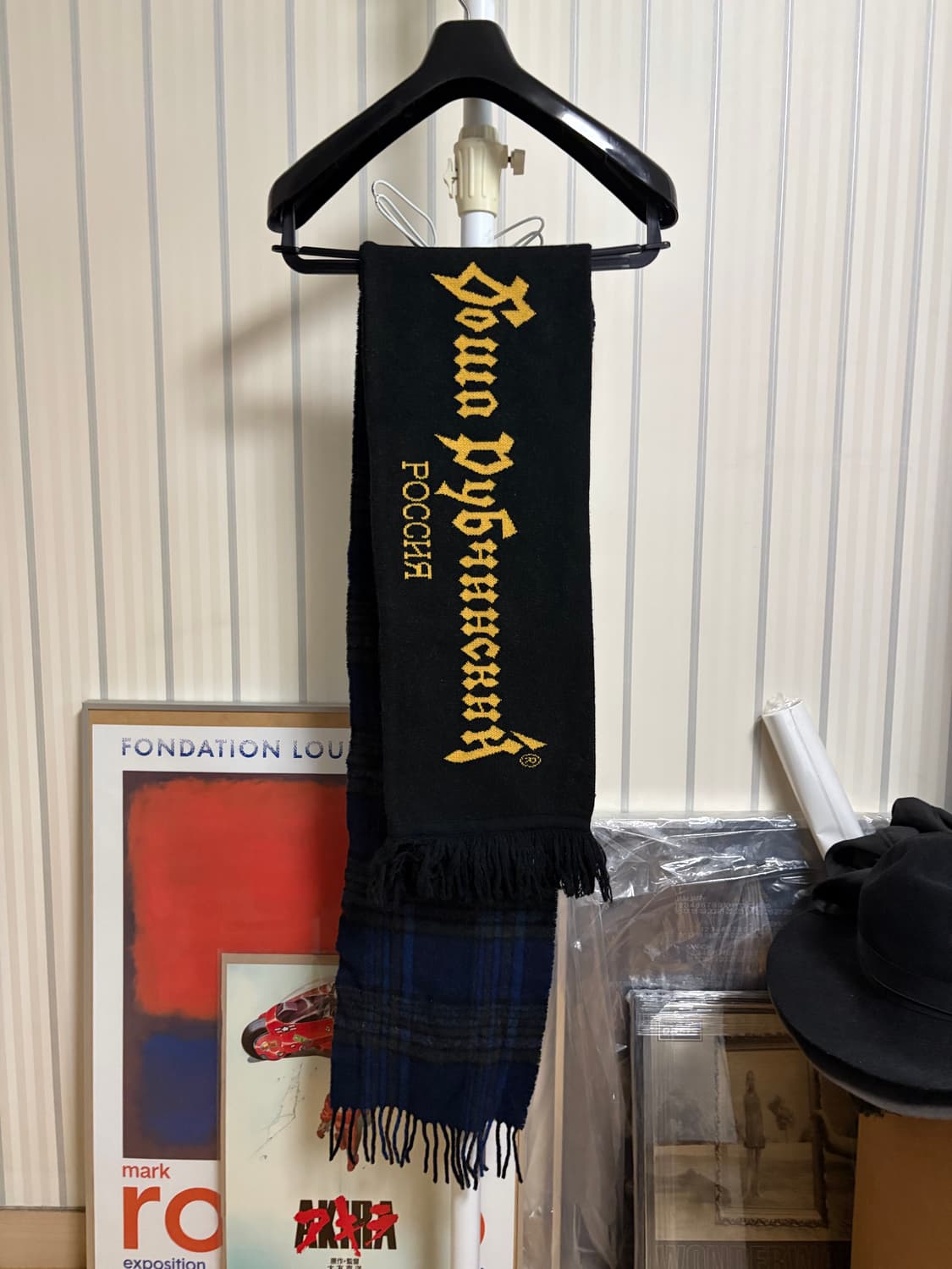 고샤루브친스키 17fw 머플러 상품이미지2