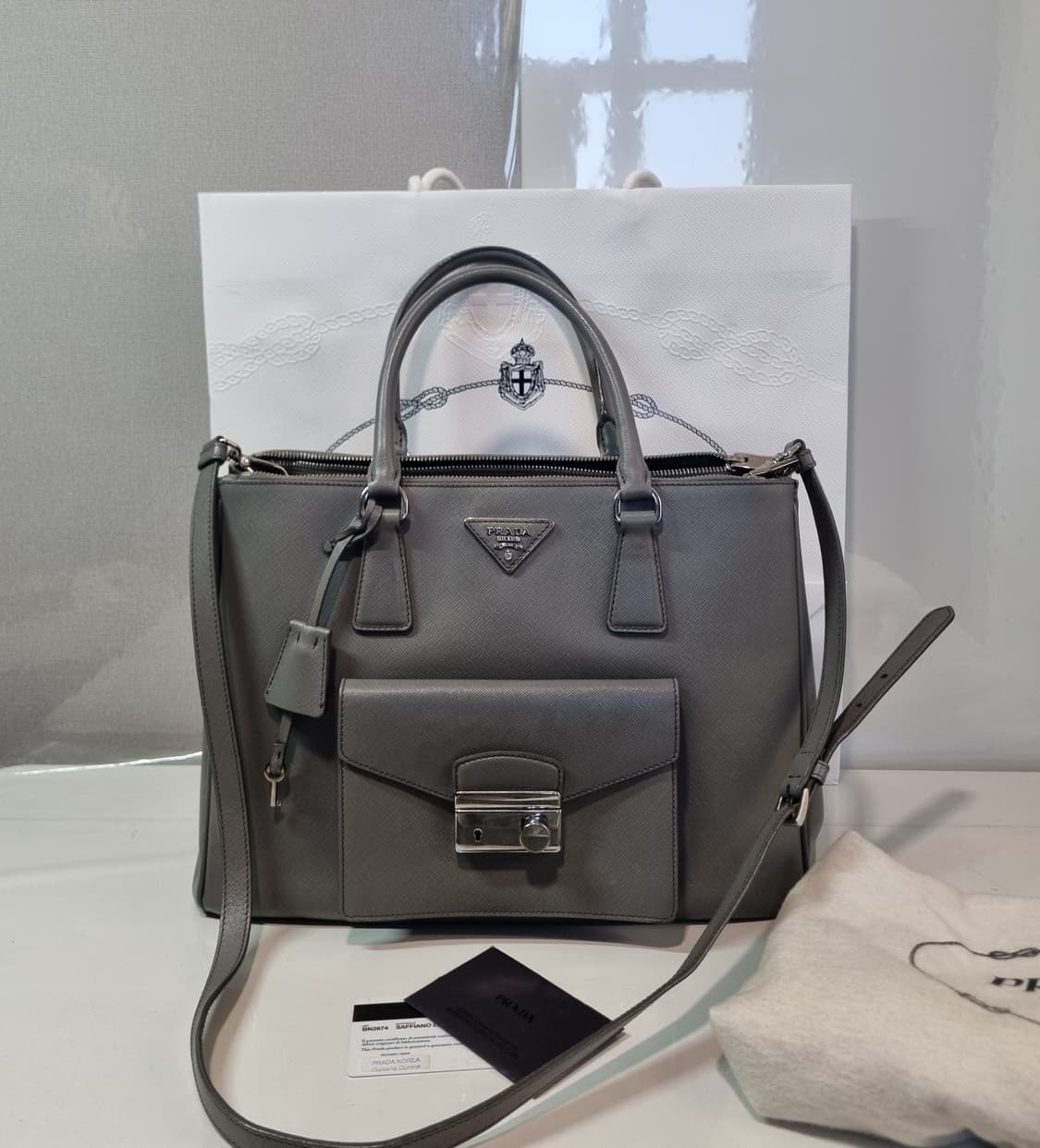 프라다 사피아노 숄더토트백 상품이미지3