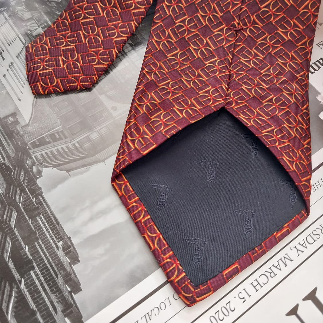 트루사르디 실크 와인 오렌지 로고 패턴 넥타이 9cm A+등급 K1308 상품이미지6