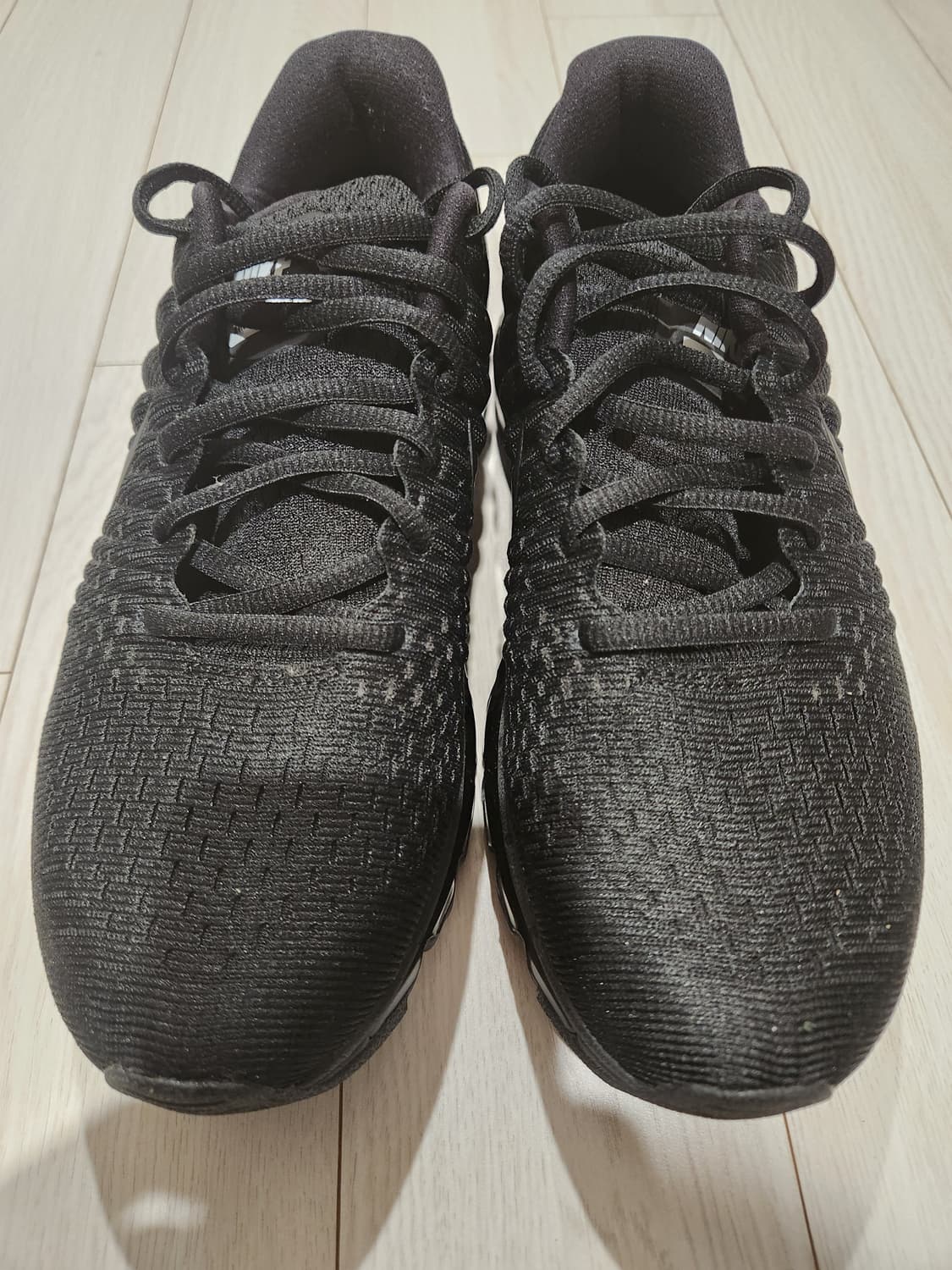 나이키 맨즈 에어맥스 2017 러닝화 트리플 블랙 849559-004 2 상품이미지2