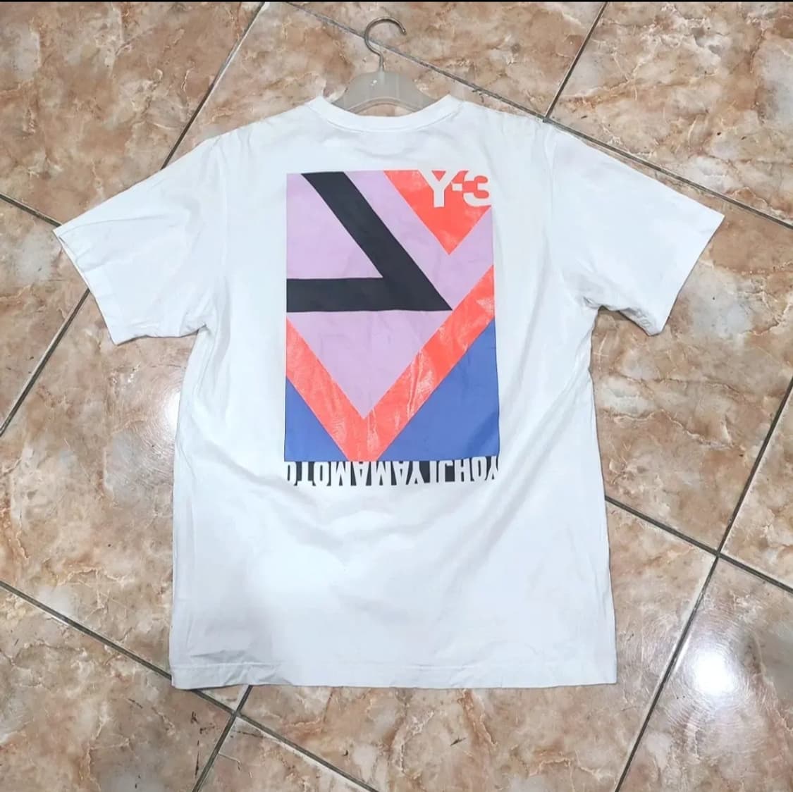 아디다스 20SS 요지야마모토 로고티셔츠 상품이미지3