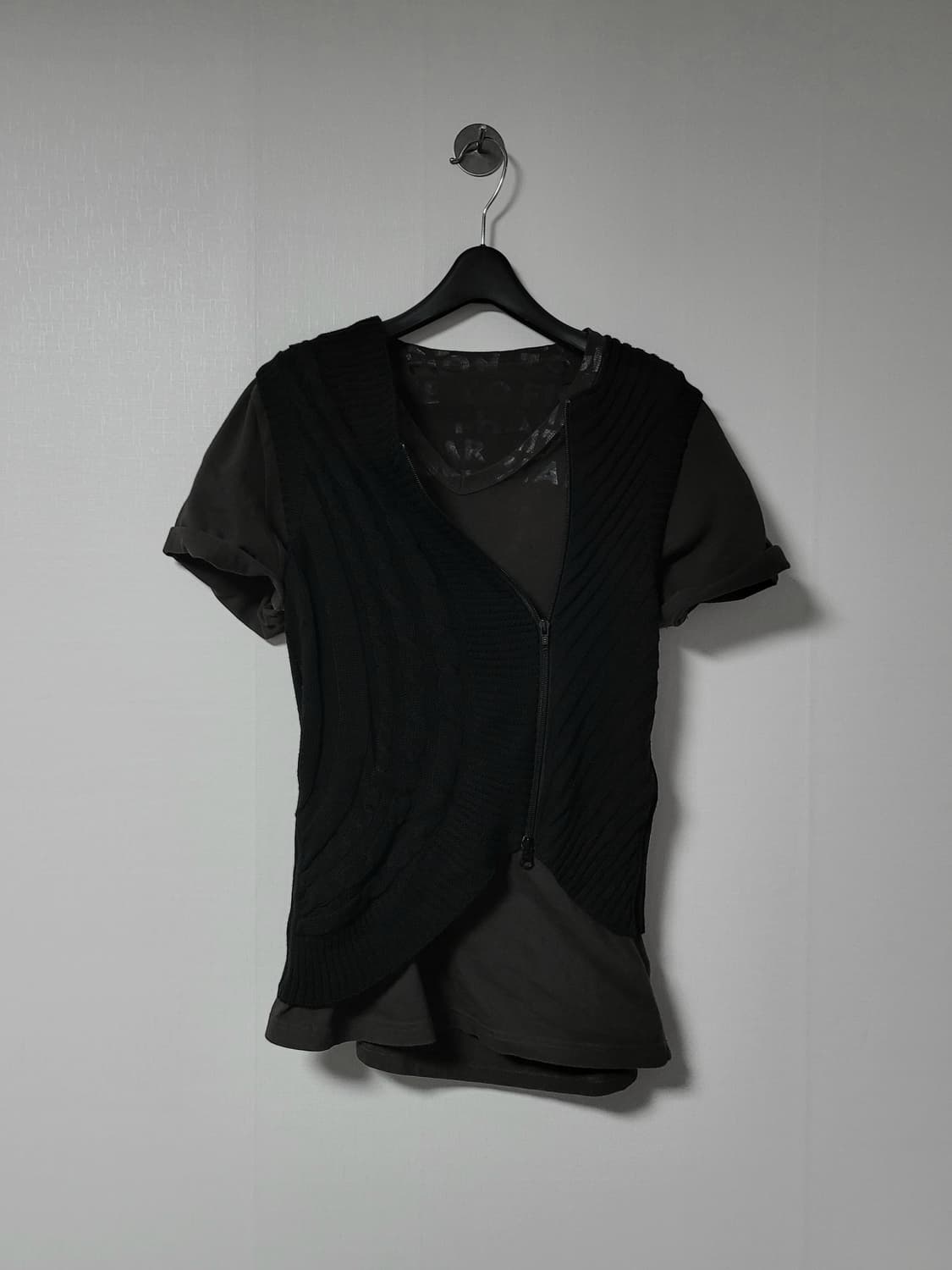 Vintage 비대칭 curved knit vest 상품이미지3