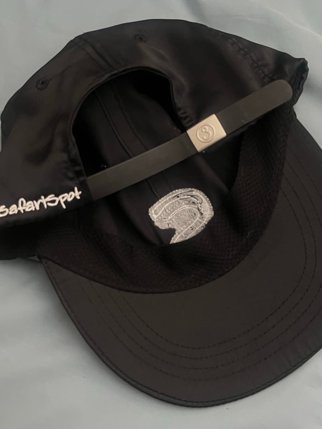 사파리스팟_ Emblem Patch Satin Cap (Black) 상품이미지5