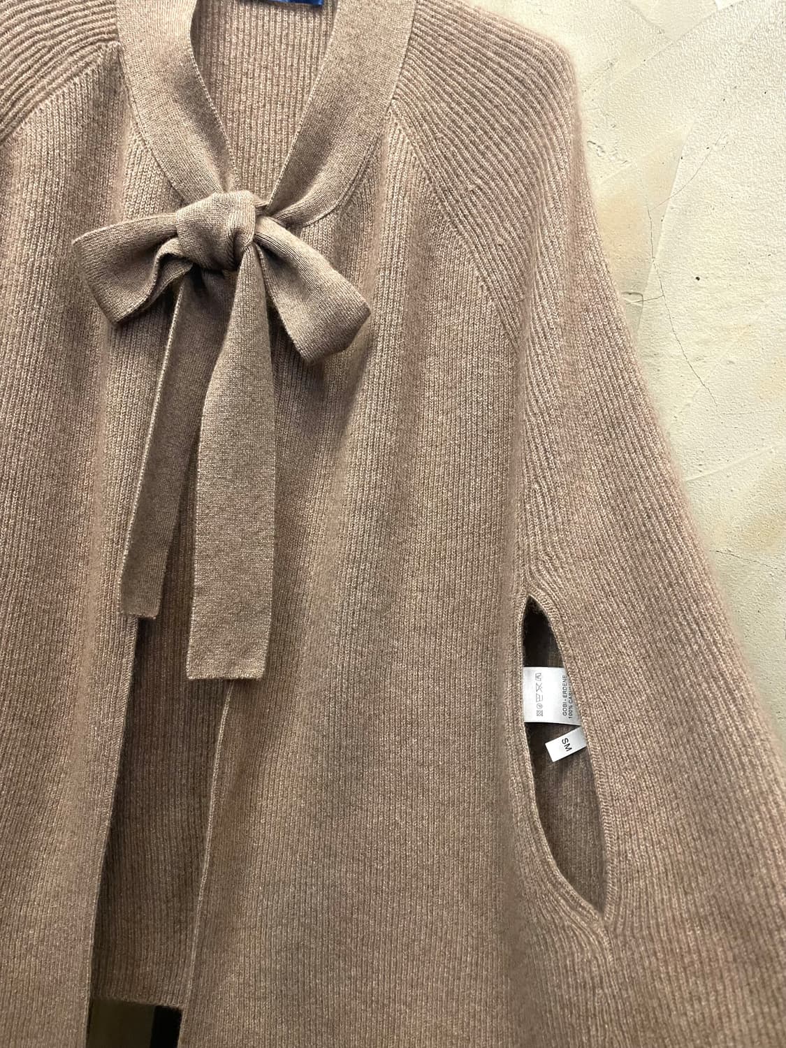 Gobi Erdenes 캐시미어 100% 숄 케이프 상품이미지2