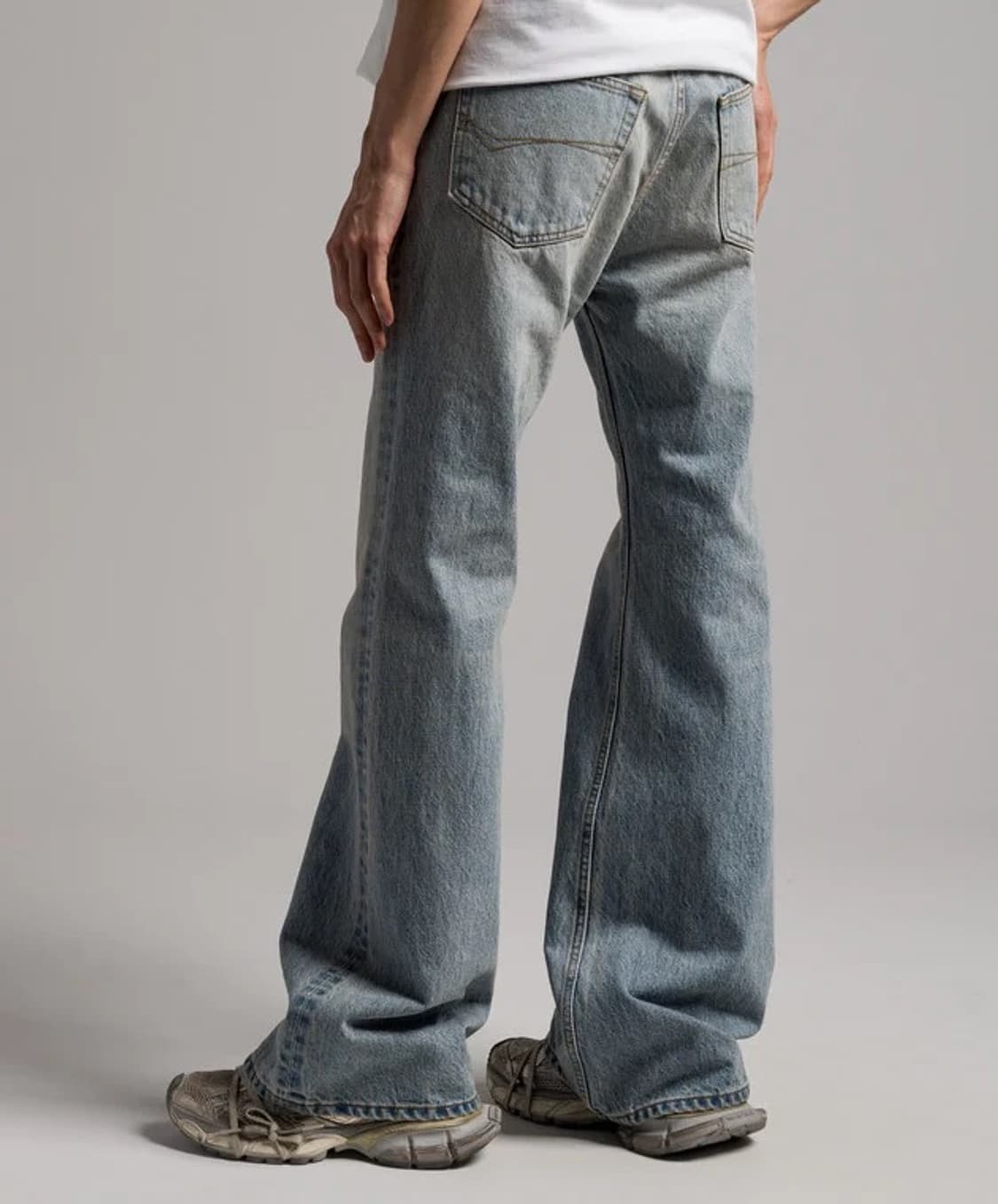 24SS 발렌시아가 판탈로네 플레어 데님팬츠 26 상품이미지9