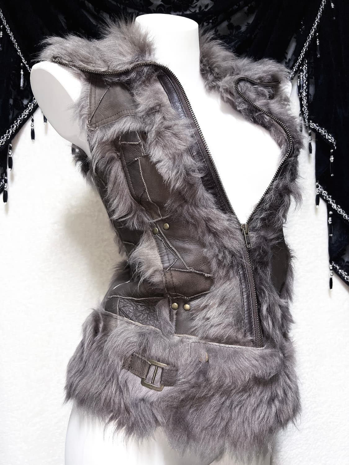 리얼레더 양가죽 퍼트리밍 베스트 조끼 무스탕 y2k 오네갸루 펑크 핀터  상품이미지3