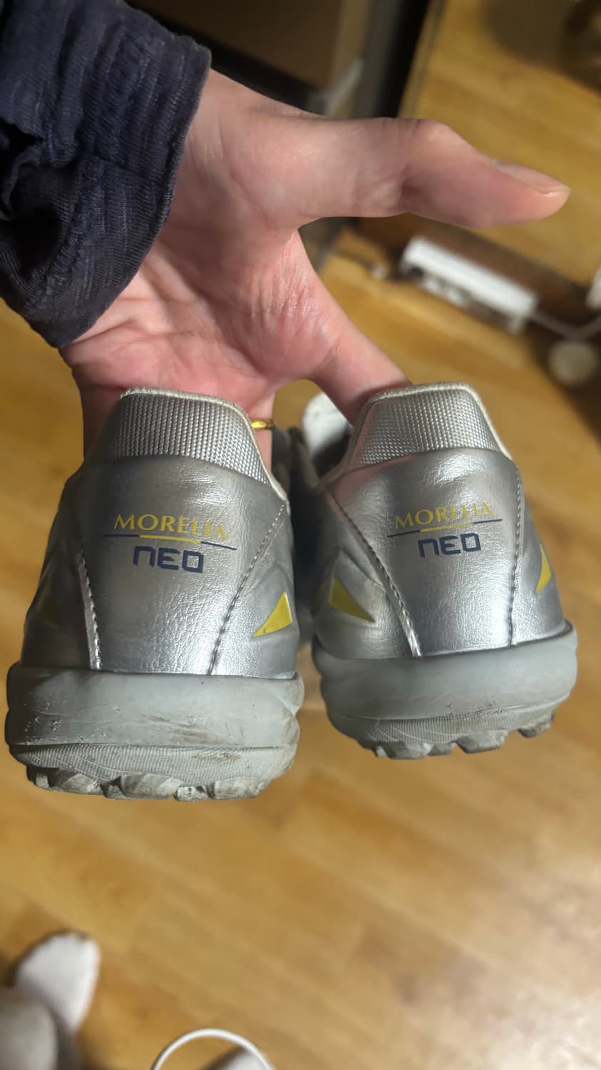 미즈노 모렐리아 네오4 프로풋살화 250 상품이미지4