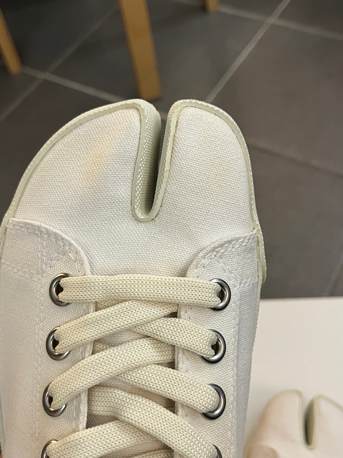 마르지엘라 타비 스니커즈 상품이미지6