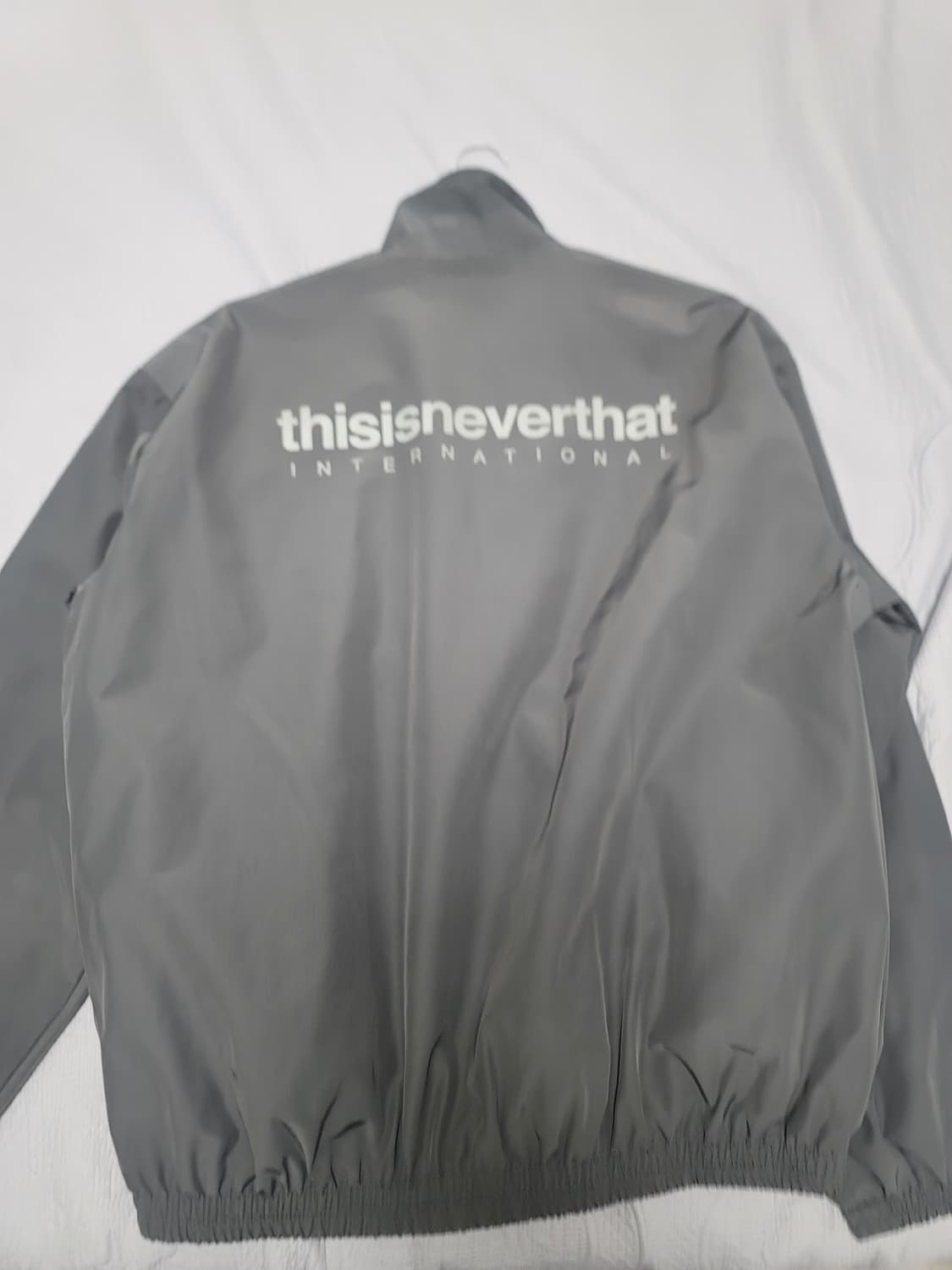 디네댓 바람막이 M사이즈 판매 상품이미지3