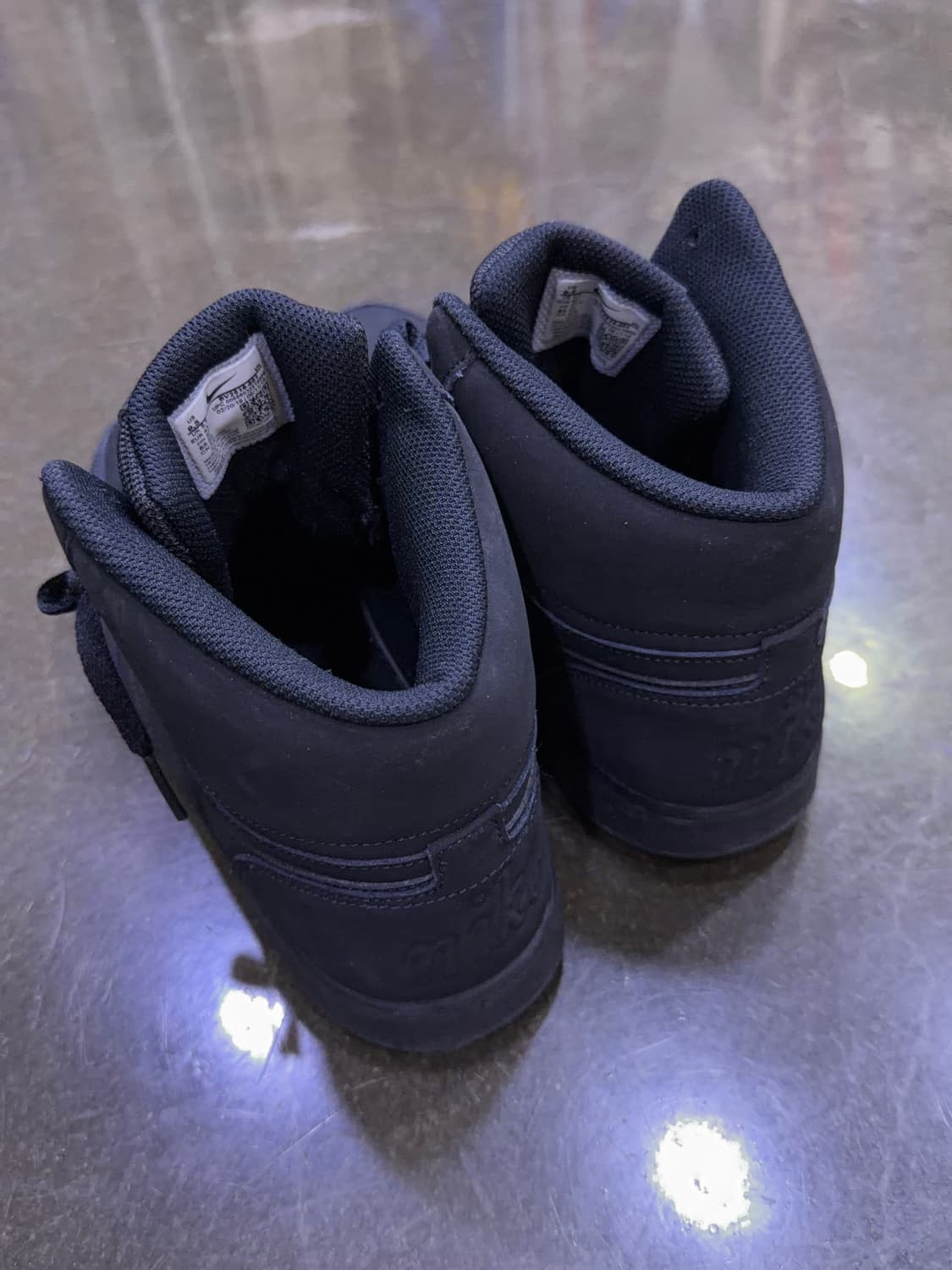 나이키 에버논 미드 트리플블랙 슈즈 누벅 275 상품이미지7