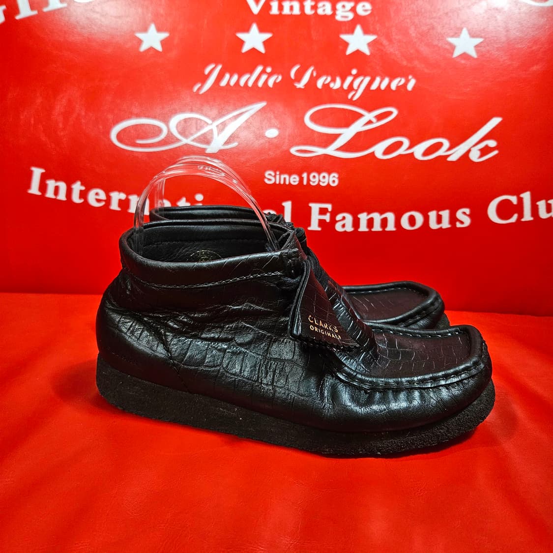 클락스 왈라비 크로커 패턴 가죽 부츠 상품이미지2