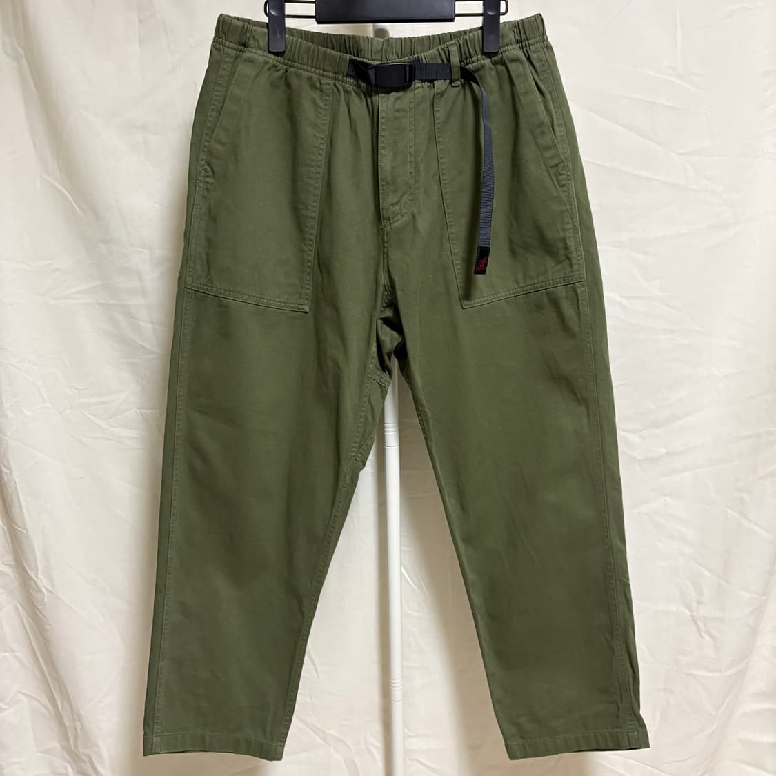 그라미치 루즈 테이퍼드 퍼티그 팬츠 / 카키, L 상품이미지1