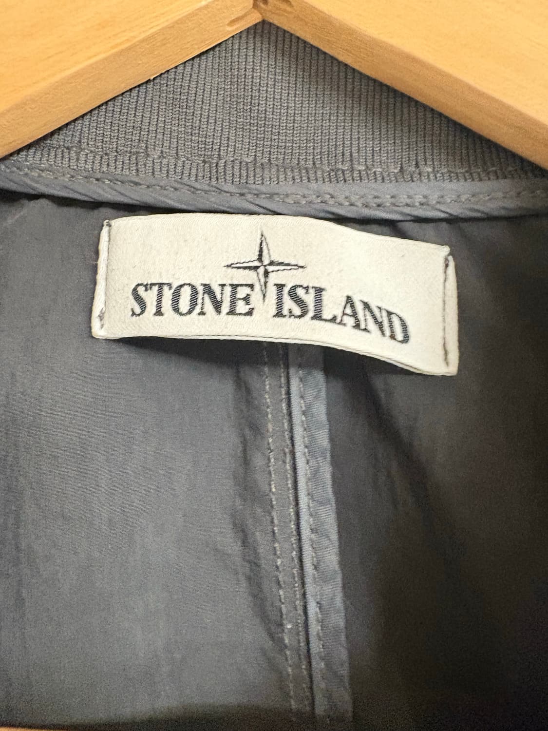 백화점판 스톤아일랜드 바타비아 나일론 자켓 상품이미지2