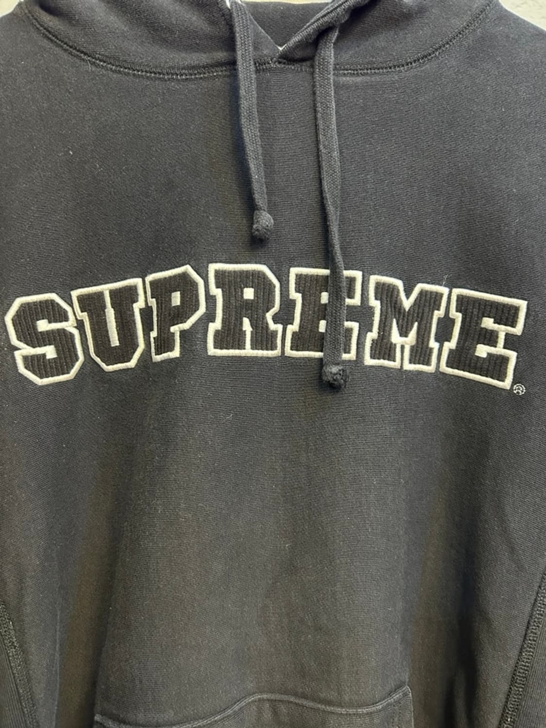슈프림 로고 후드티 상품이미지3