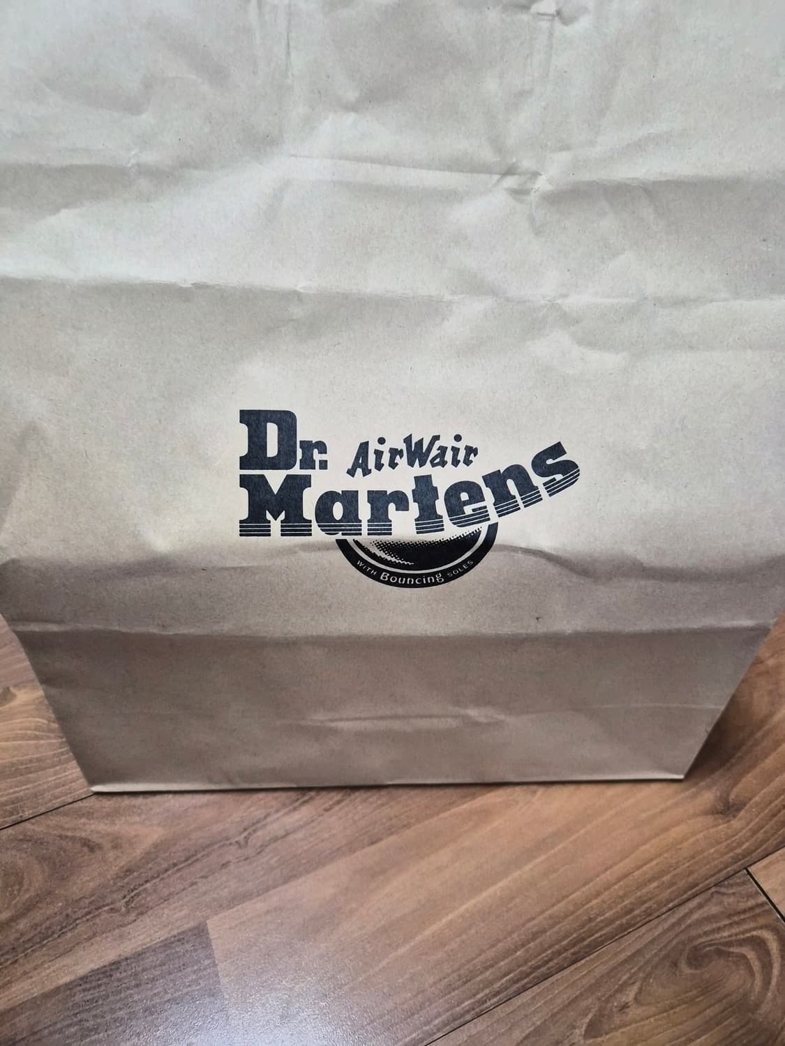 (새상품)닥터마틴 테마라 체리 260size 상품이미지5