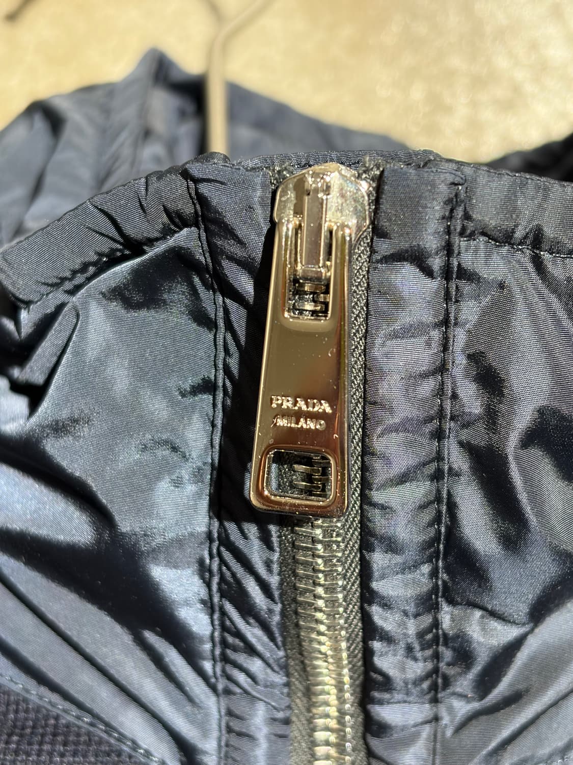 Prada 프라다 버진울 리나일론 하이브리드 집업 상품이미지8