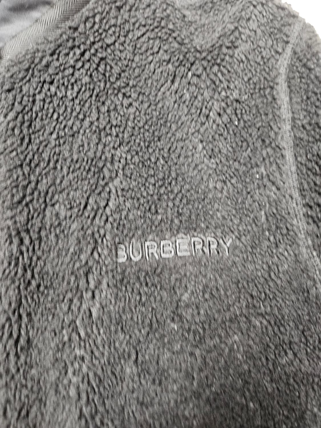 버버리 블랙 후리스 L 사이즈 상품이미지4